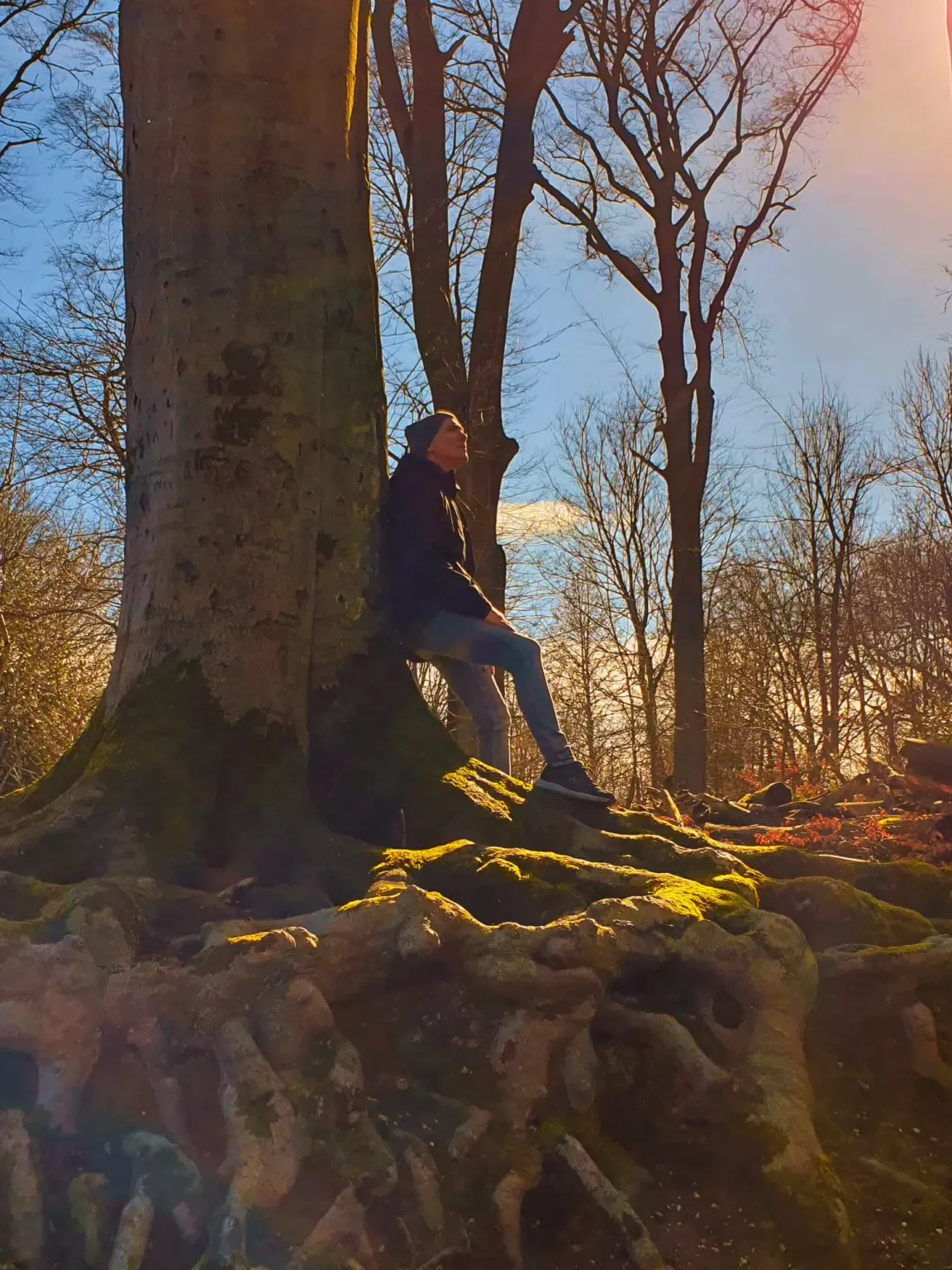 Marco Trimas reflecting - the thoughtful approach behind the music